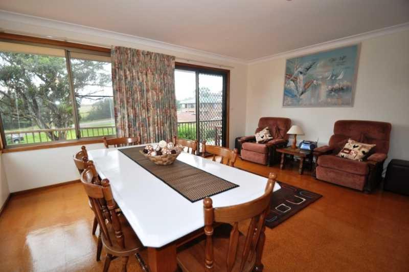 Dalmeny House | 16 Haddrill Parade