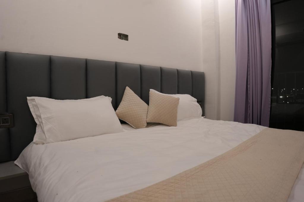 Hasanpur Hotel | 3IN1 Rest