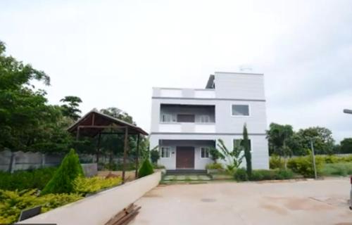 Hyderabad House | Aacasa Living Resorts