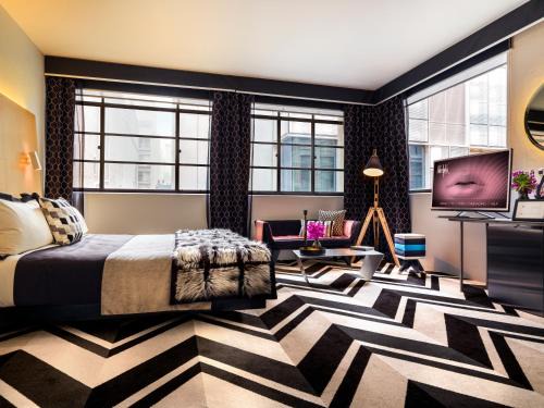 Melbourne Central Business District Hotel | Adelphi Hotel