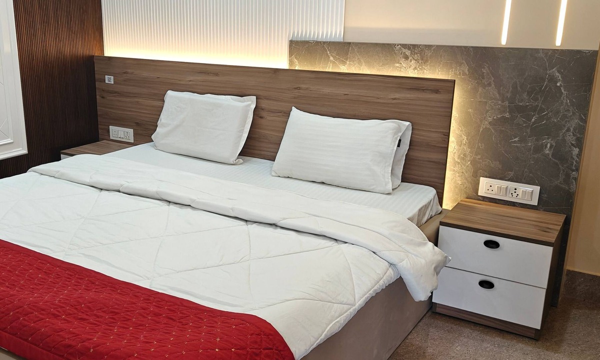 Varanasi Hotel | Amantaran Farm Retreat