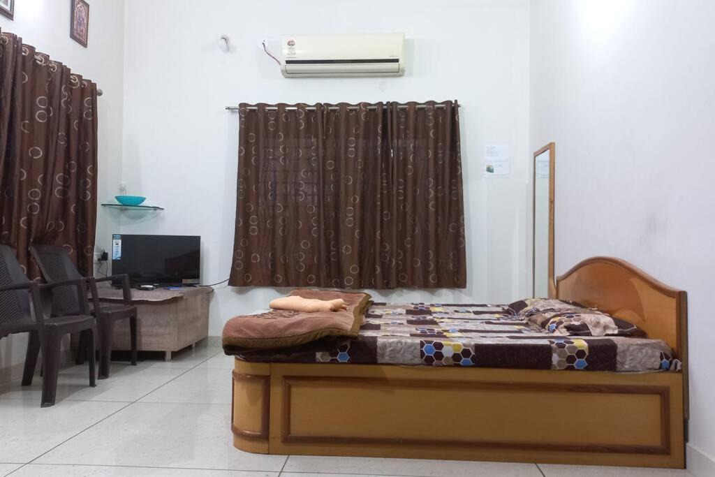 Ujjain Villa | Amogh Homestay - From the Home, To The Home