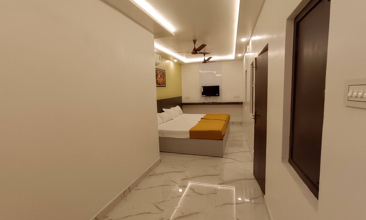 Kalapettai Hotel | Arul Residency