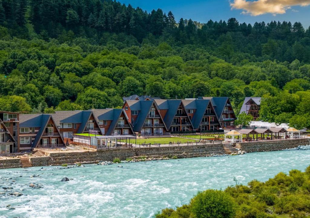 Pahalgam Hotel | Asal Riverside Pahalgam