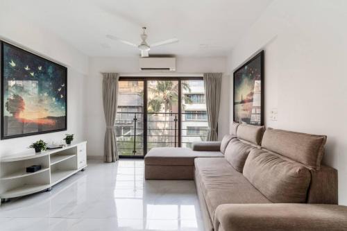 Khar Apartment | Athena Elegant 2BHK in Khar Gated Connected