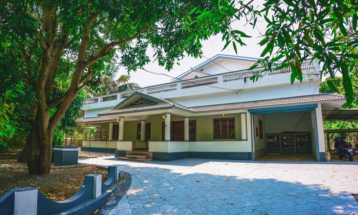 Kollengode Bed & Breakfast | Athira Homestay - Your Peaceful Home Away From Home