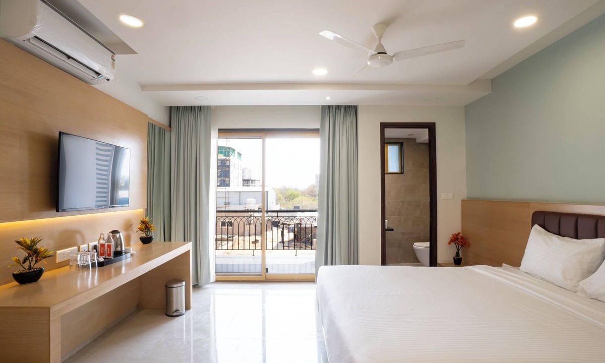 Hyderabad Hotel | Atnest Orchids Suites