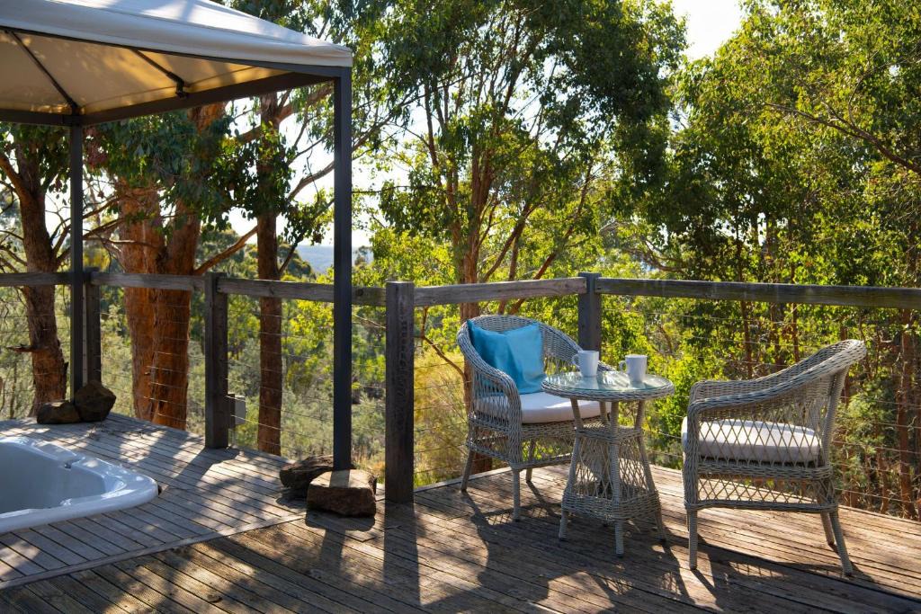 Elevated Plains House | Avalon