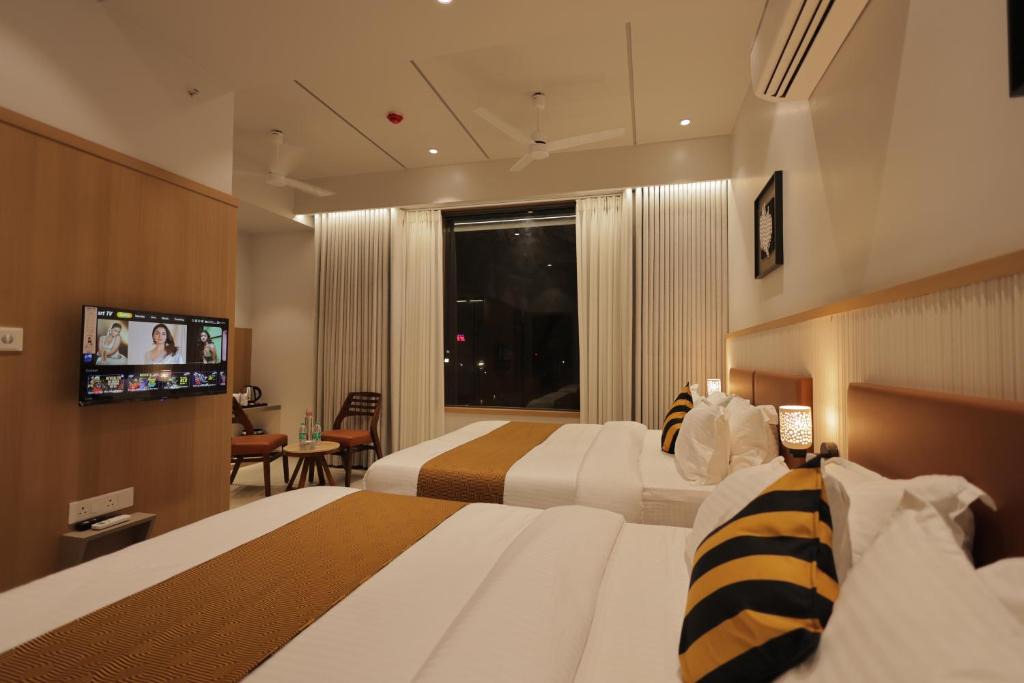 Somnath Hotel | Balaji Hotel