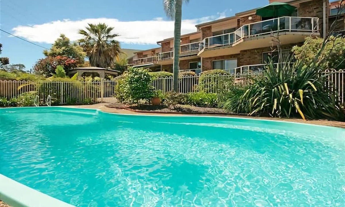 Batehaven Apartment | Batehaven Coastal Escape | Pool & Bay Views