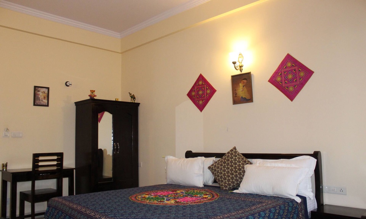 Uchiyarda Hotel | BHAGWATI VILAS