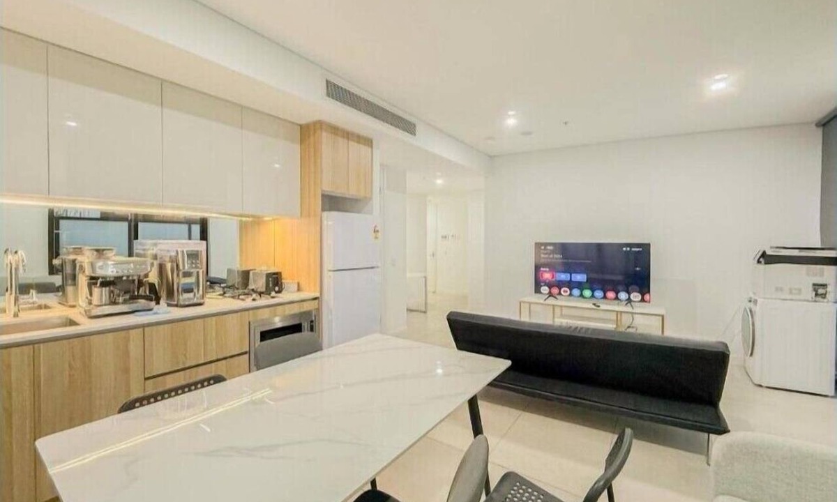 Burwood Hotel | Burwood Studios