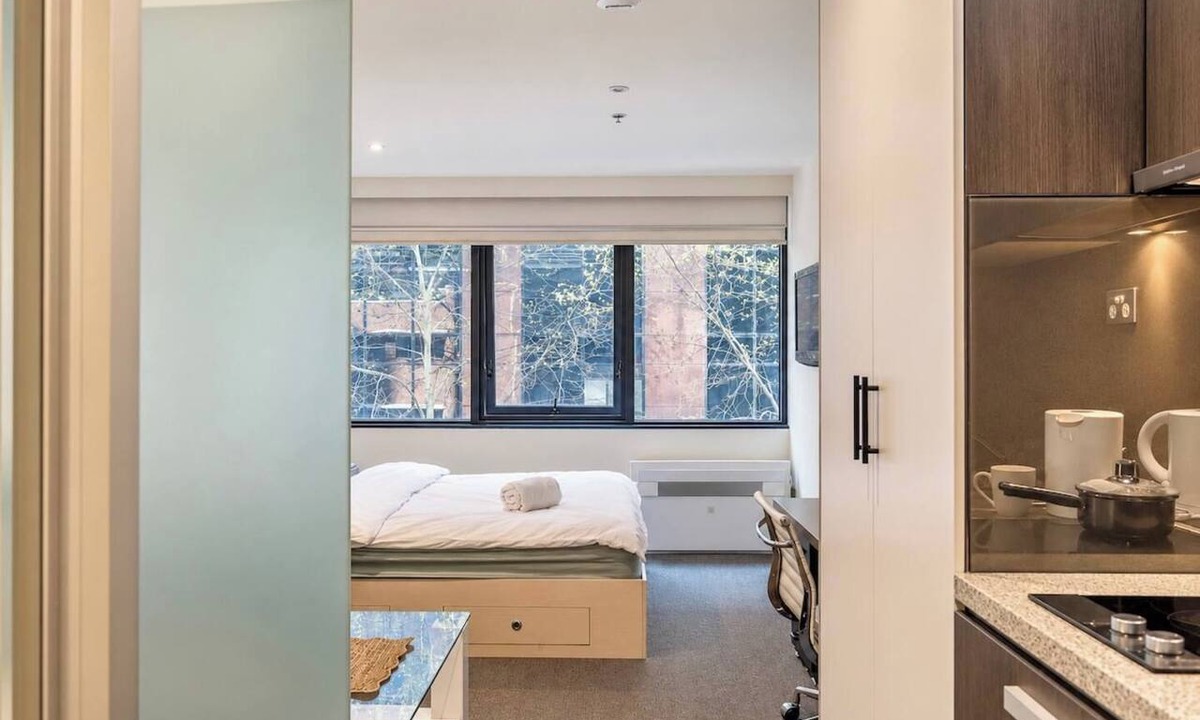 Melbourne Central Business District Apartment | CBD Studio by Vic Market | Gym, Wi-Fi & Free Tram