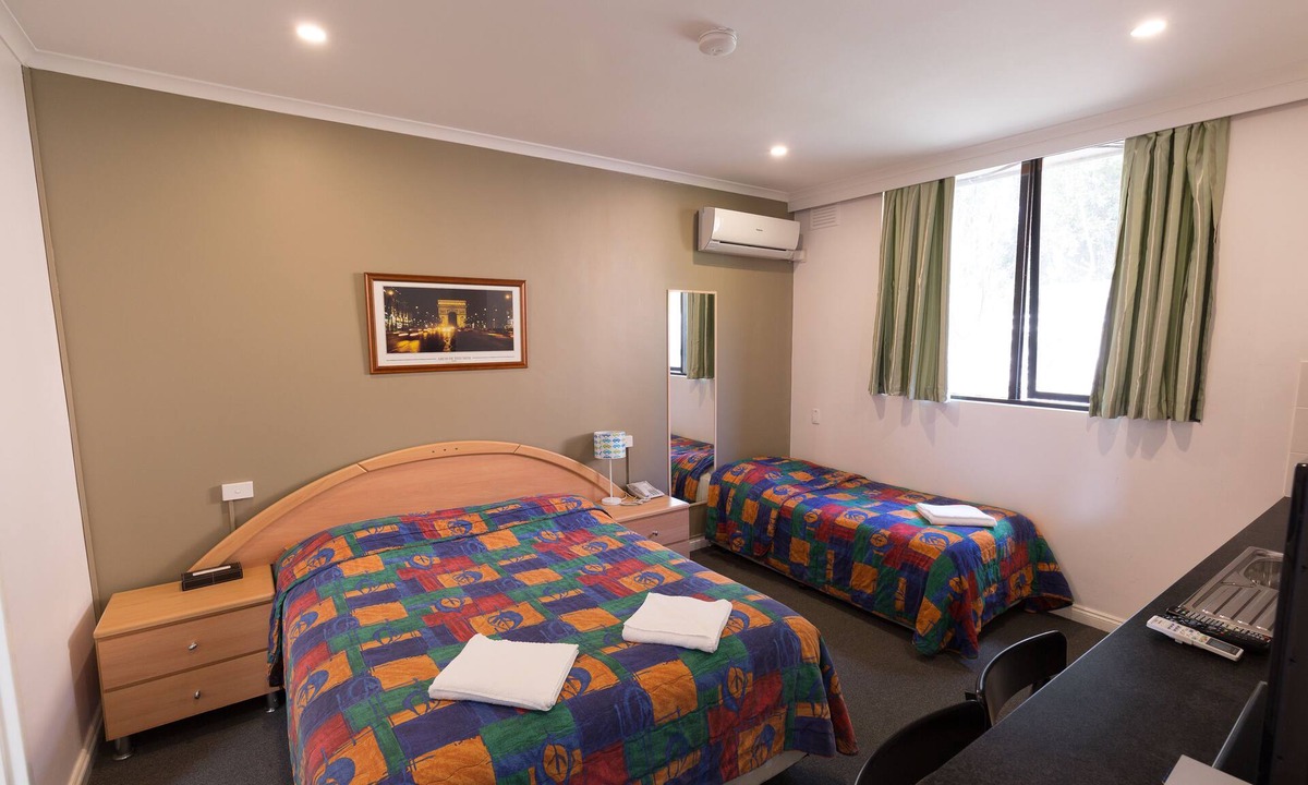 Hughesdale Hotel | Chadstone Executive Motel