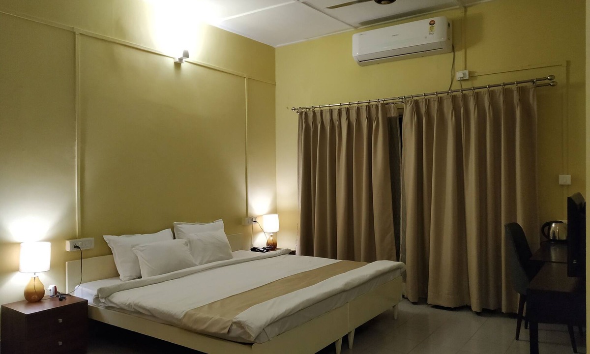 Tinsukia Hotel | Chai Seeds Resort