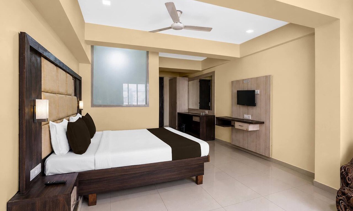 Amarnath House | Classic Pearl Residency
