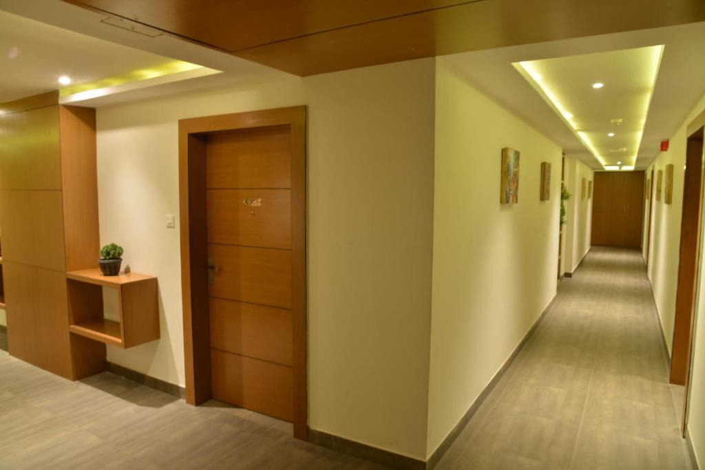 Bolpur Hotel | Club Central