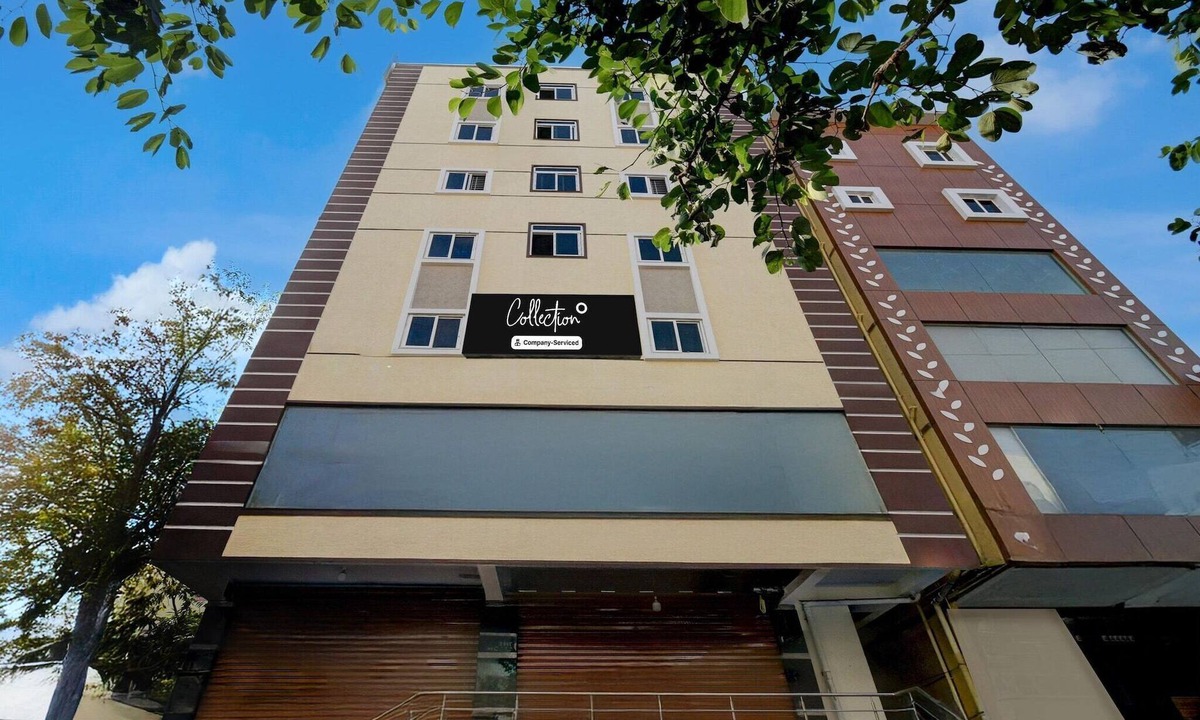 Kukatpally Housing Board Colony House | Collection O Forum Mall Hyderabad