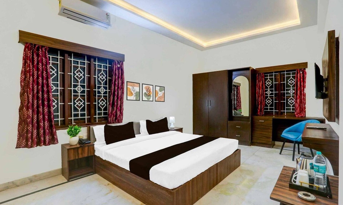 BTM Layout House | Collection O Madiwala Lake Park BTM