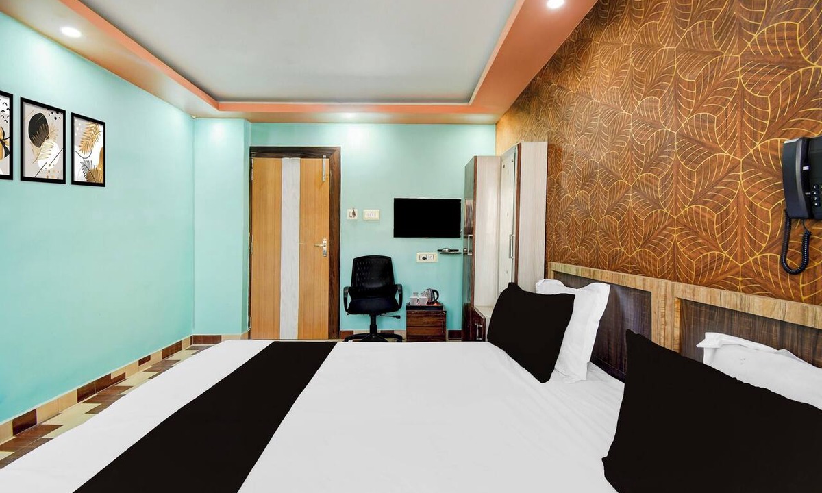 Tarapith Hotel | Collection O Tarapith Railway Junction
