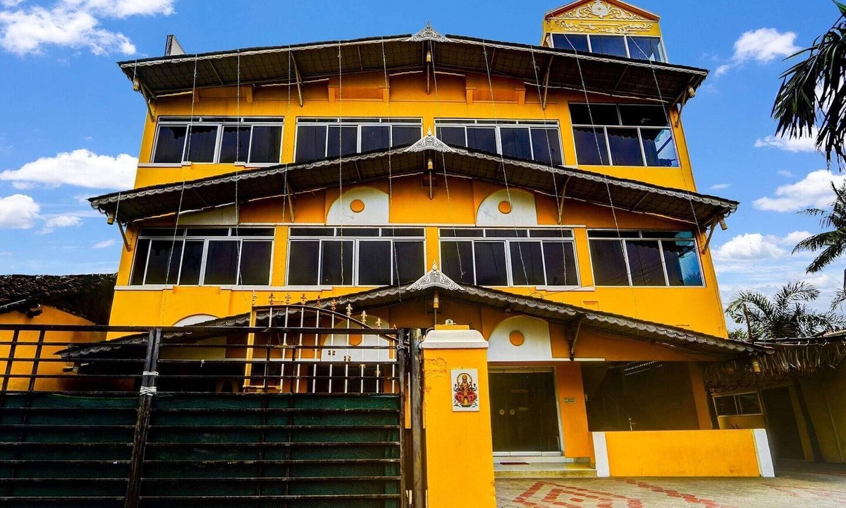 Thirukadaiyur House | Collection O Thirukadaiyur Bus Terminal