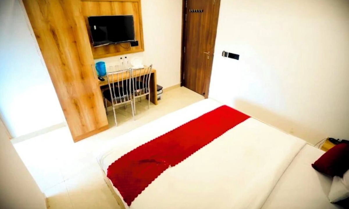 Dhanauli Hostel | COMFORT HOME STAY