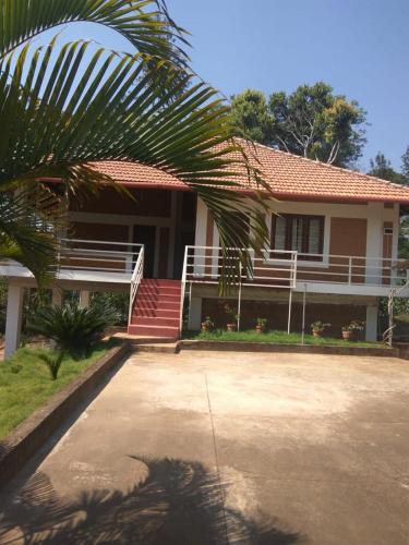 Ontiyangadi House | Coorg -Kunji Phad River View Homestay