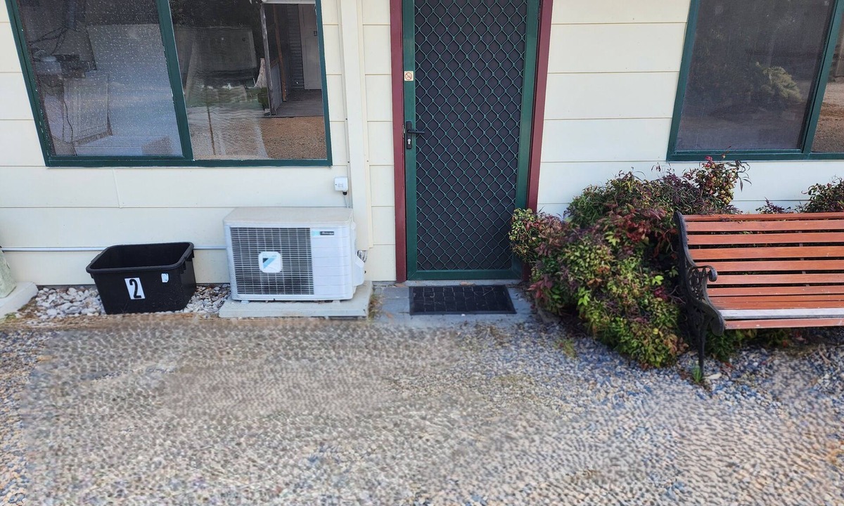 Bemm River Cabin | Cosy Nook Flat 2 - Comfortable, well-appointed holiday unit