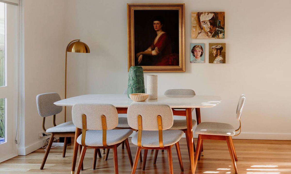 Redfern House | DARLINGTON MID CENTURY CHARM