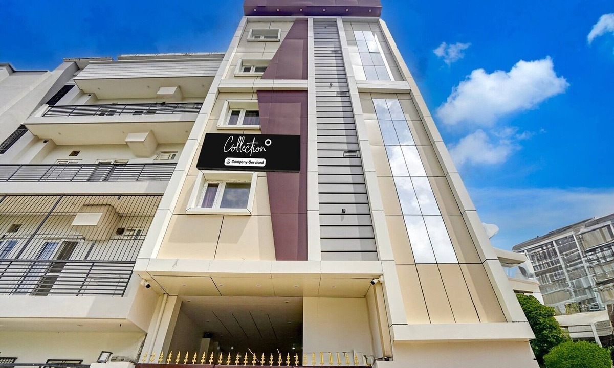 Varanasi House | Deluxe OYO IIT BHU Varanasi