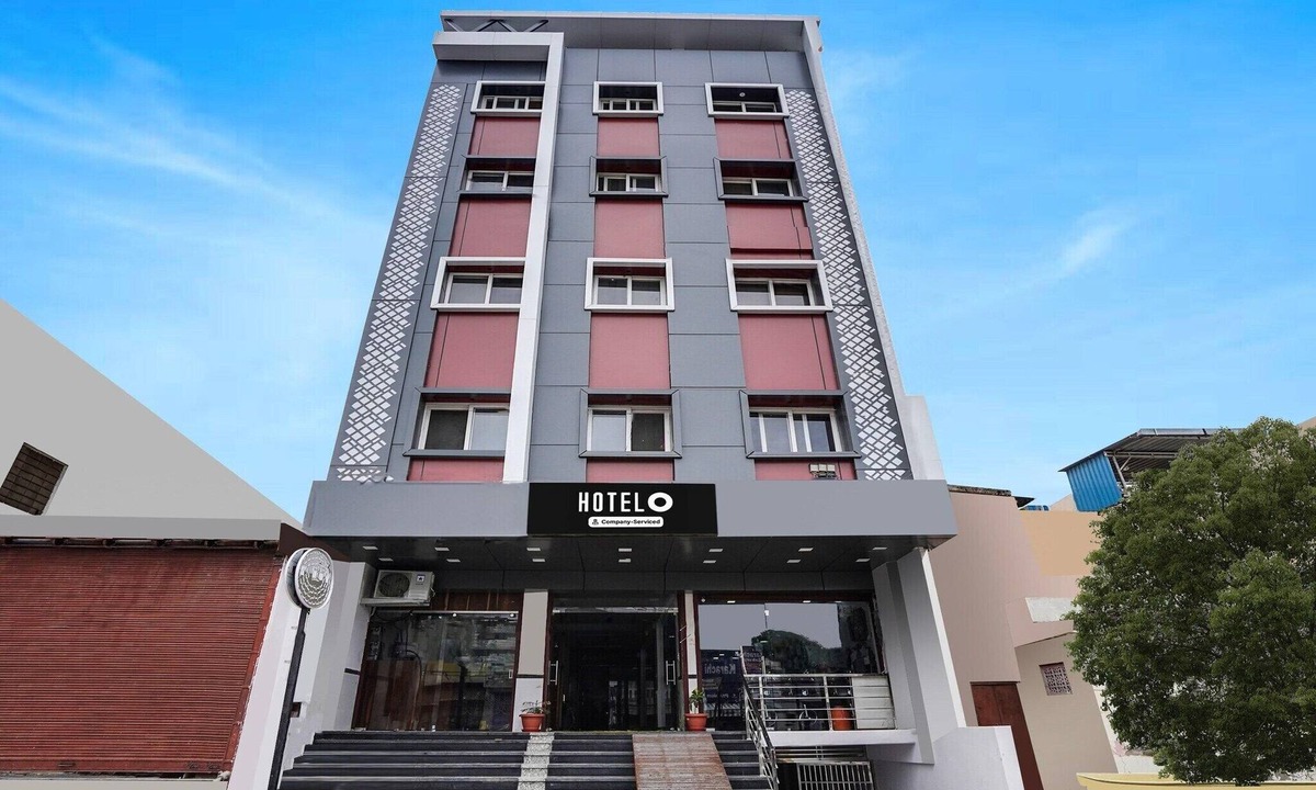 Ajmer House | DeluxeHotel Grand Suman
