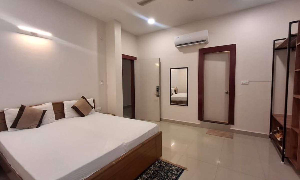 Gwalior Hotel | Devki Grand Hotel