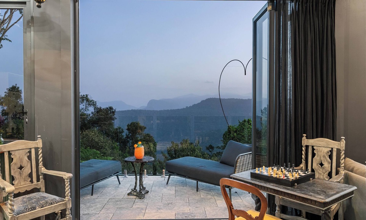 Beechmont Cabin | Escape to Serenity in Beechmont Luxurious Cabin Retreat