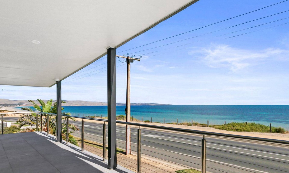 Aldinga Beach House | Esplanade Escape by Wine Coast Holiday Rentals