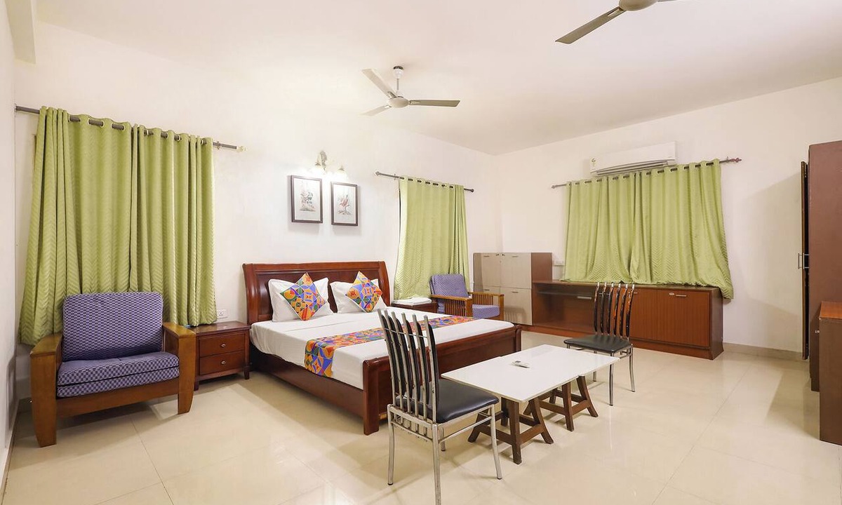 Mylapore Tiruvallikk Hotel | Fabhotel Disha Inn