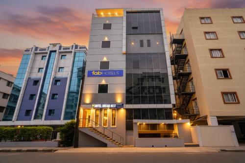 HITEC City Hotel | FabHotel Dream Nest