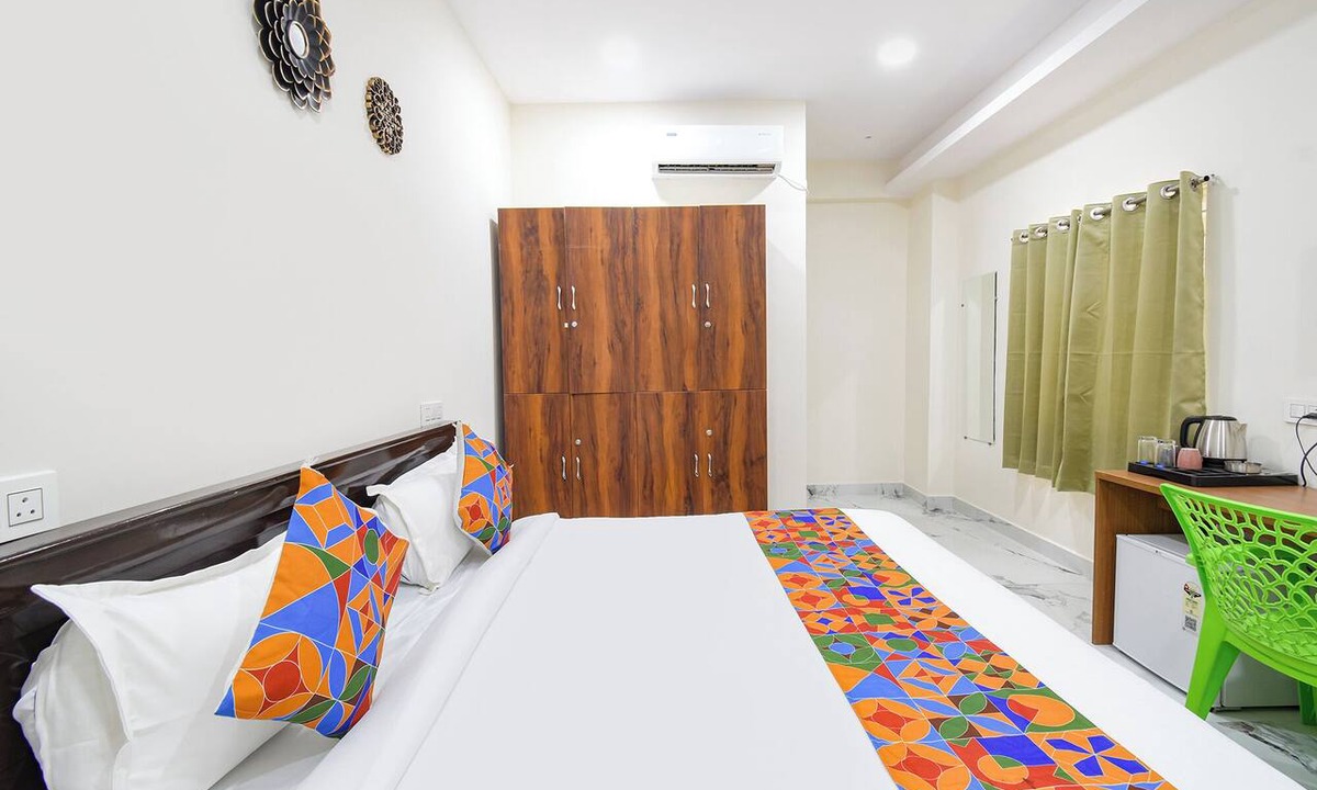 Hyderabad Hotel | Fabhotel Latitude