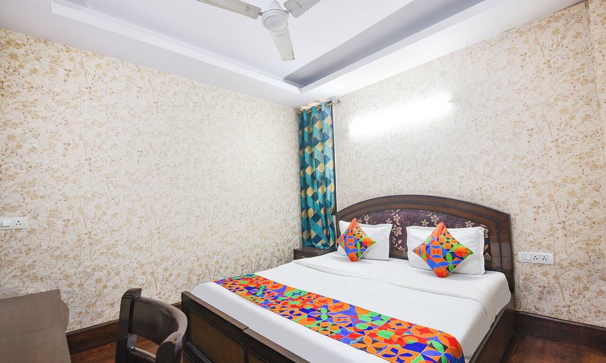 Safdarjung Enclave Hotel | Fabhotel New Empire