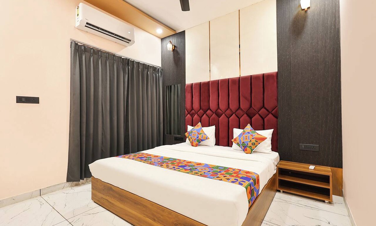 Khatu Hotel | Fabhotel Prime Shyam Emprial