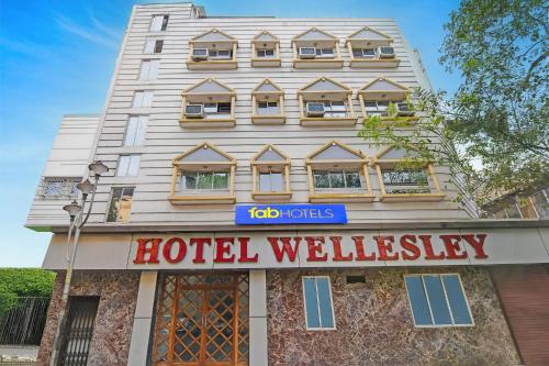 Taltala Hotel | FabHotel Wellesley