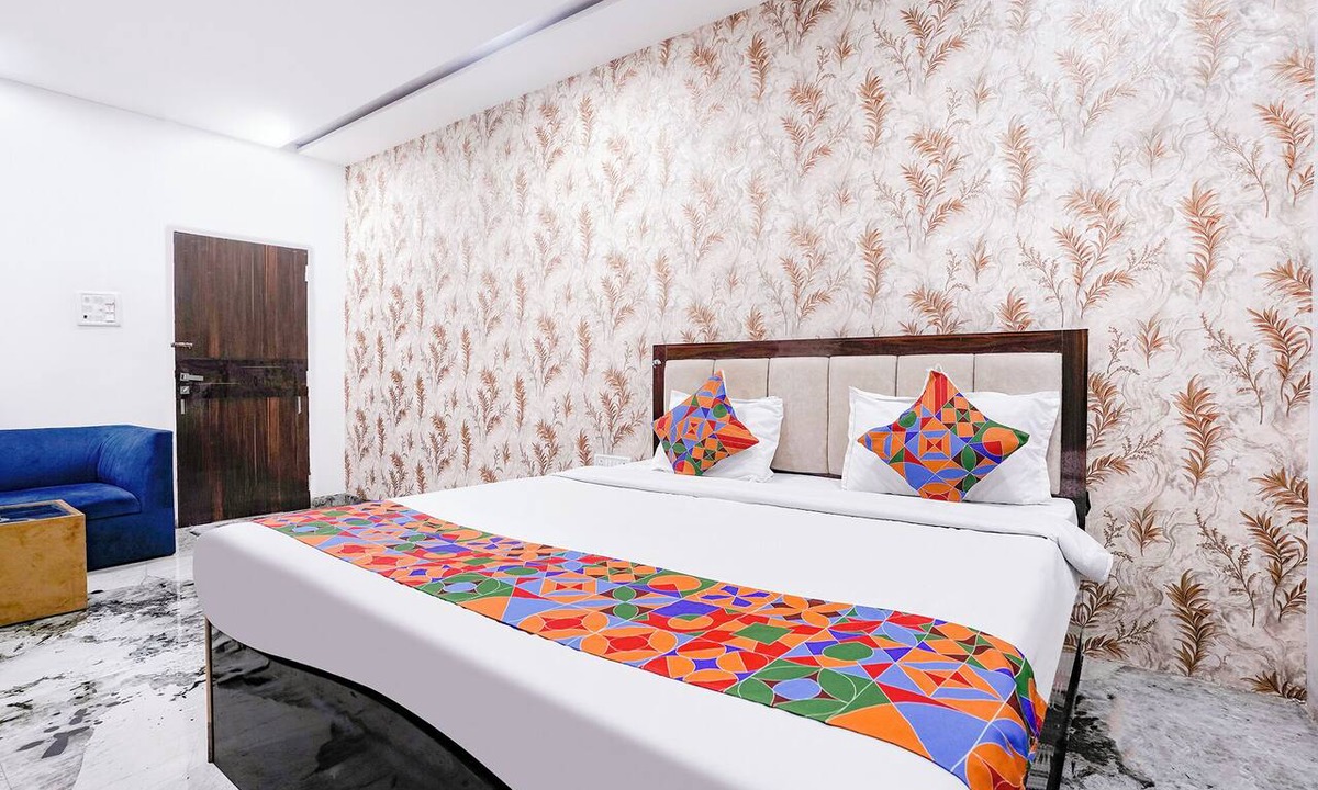 Amarnath Hotel | Fabhotel Yash Residency Ii