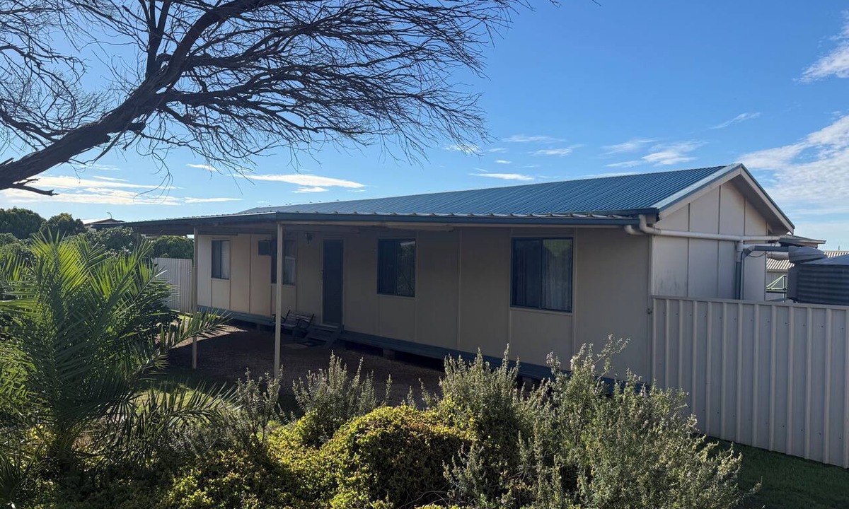 Para Wurlie House | Flahertys Retreat - Close to beach! Dog friendly! LINEN PROVIDED!