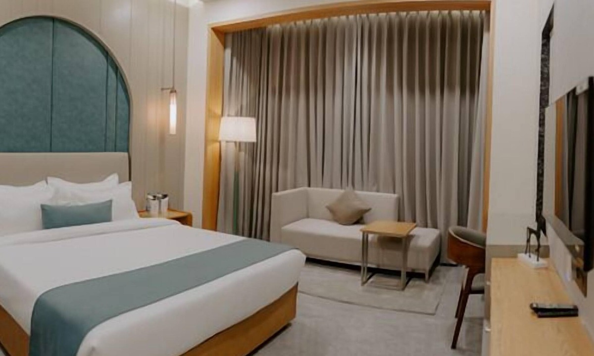Bhuj Resort | Floating deck resort