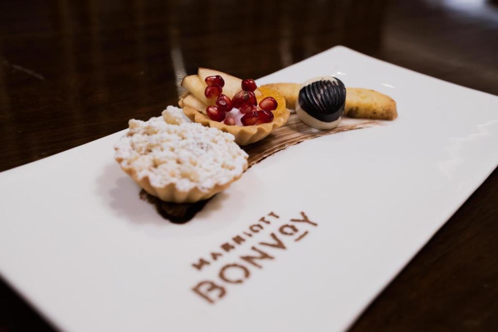 Ellis Bridge Hotel | Four Points by Sheraton Ahmedabad