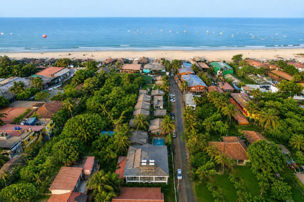 Saunta Vaddo Resort | Foxoso Aaristo Baga Beach Resort