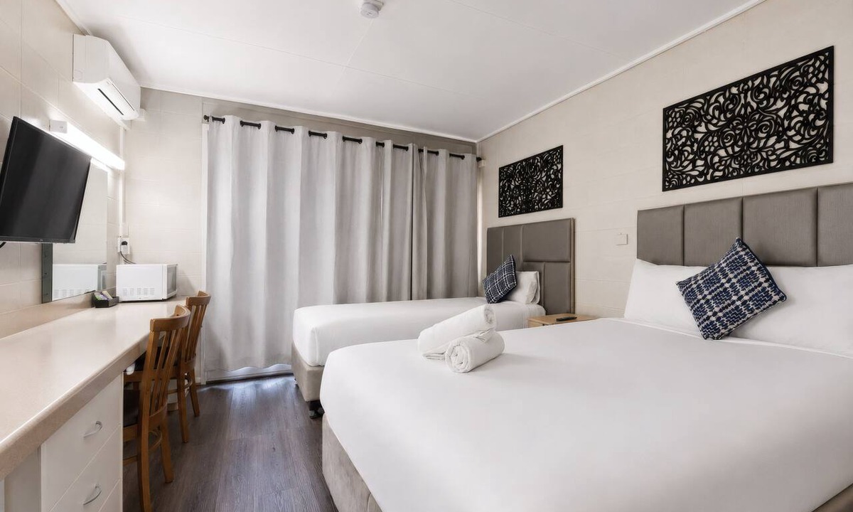 Gladstone Hotel | Gladstone CBD Motel