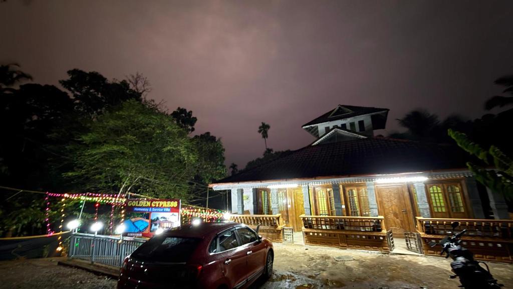 Thariyode Resort | Golden cypress resort with pool