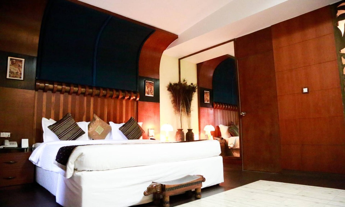 Jabalpur Hotel | Grand Heritage Narmada Jacksons