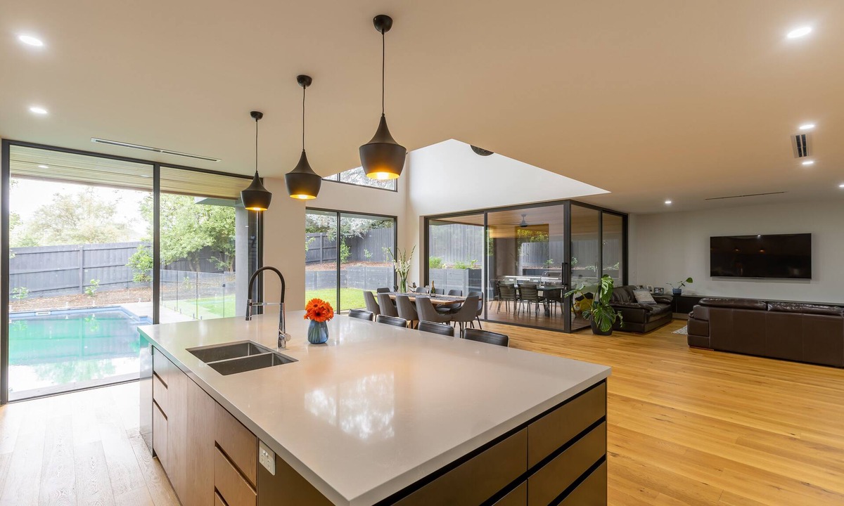 Templestowe Lower House | Grand Luxury Retreat in Melbourne's East