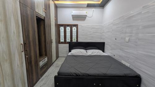 Rameshwaram House | Grand Villa Homestay